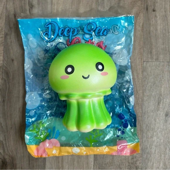 Cute Creative Squishies Deep Sea Cuties Squid And UFO Sheep Lot Bundle - Picture 4 of 11